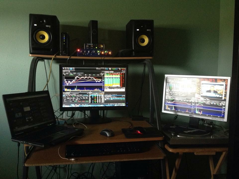 2014 — first trading desk, three monitors
